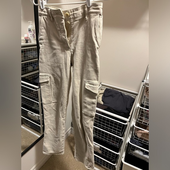 Aritzia Wilfred Modern Cargo Pant - Picture 5 of 5